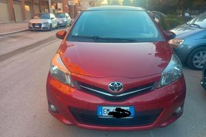 Toyota Yaris 1.4 D-4D 5 porte Lounge