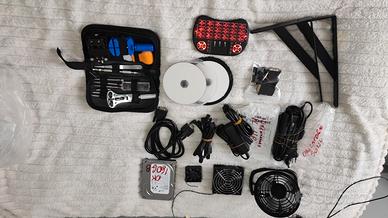 MATERIALE INFORMATICO E VARIE LEGGI INFO