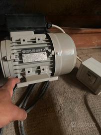 Motore kv 1.1 ip 55 hz50 v230 a6.95