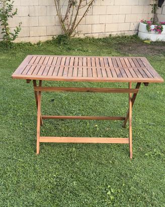 Tavolo da giardino in legno
