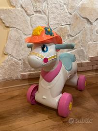 Cavallo Clementoni cavalcabile