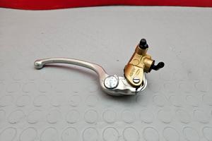 POMPA ANTERIORE SUZUKI GSXR 750 2001 2002 GSX R 20