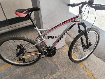MOUNTAIN BIKE XT ERRE 0007. 26"