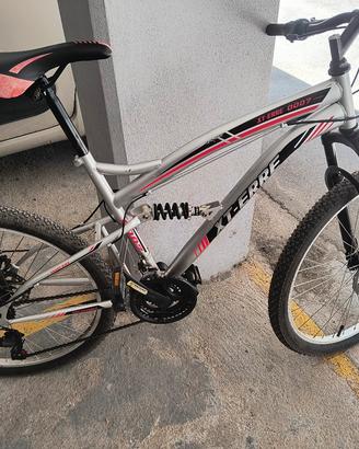 MOUNTAIN BIKE XT ERRE 0007. 26"