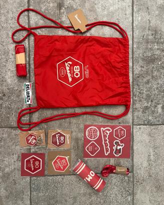 Kit Vespa world Day Roma 2026