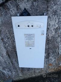 CALDAIA IVEN CAMERA STAGNA  PER RICAMBI