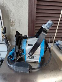 proiettore arri 300w lampada nuova