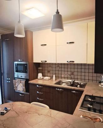 cucina moderna bicolore angolare 
