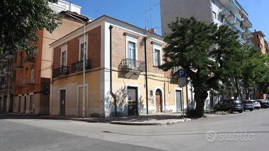 CASA SEMINDIPENDENTE A FOGGIA