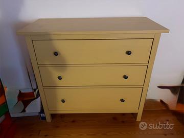 Cassettiera Ikea Hemnes