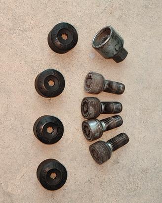 Bulloni e tappi Antifurto Originali VW Golf 7 7.5 