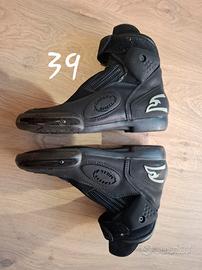 Stivali da moto taglia 39