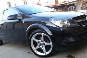 Opel astra gtc cosmo