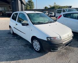 Fiat Punto 1.2i cat 3 porte Van 2 posti