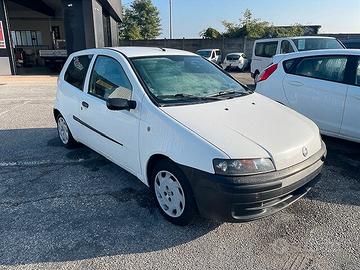 Fiat Punto 1.2i cat 3 porte Van 2 posti