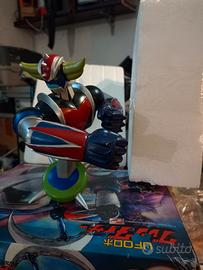 Goldrake ufo robot figure