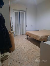 Camera doppia uso singola