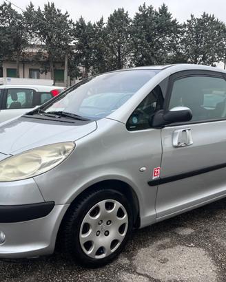 Peugeot 1007 1.4 Trendy GPL OK NEOPATENTATI