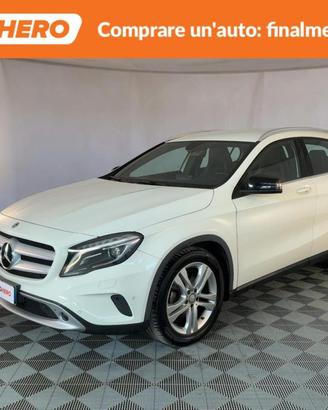 MERCEDES-BENZ GLA 220 FH76867