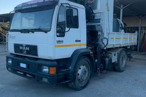 Camion man 15.284 con gru hiab 122 b1