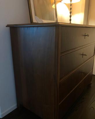 Cassettone in legno massello