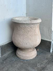 Vaso Decorativo in Pietra