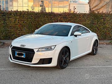 Audi TT  2.0 TFSI S Line