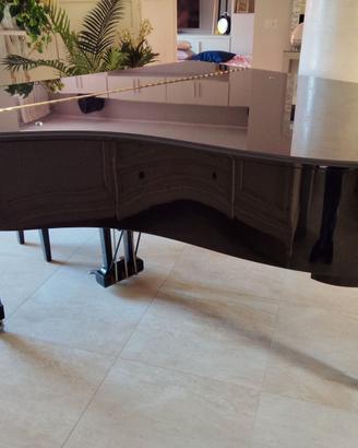Pianoforte Yamaha C3