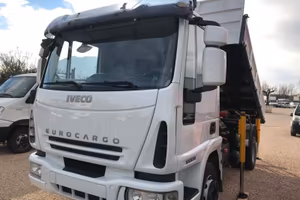 Iveco EUROCARGO GRU E RIBALTABILE VARIE DISP. PERM