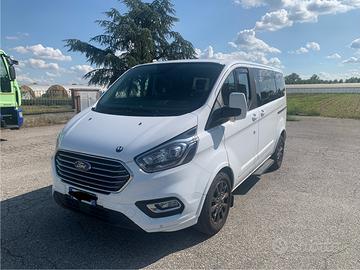Ford tourneo custom 130cv pc titanium hybrid