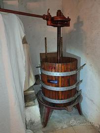 Attrezzatura Vinificazione - Torchio in legno