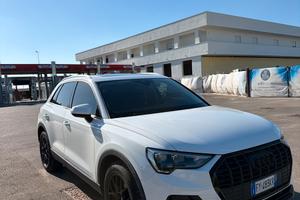 Audi Q3 35 TDI S tronic 2019 – panoramica