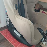 Seggiolino auto