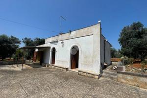 RUSTICO A CEGLIE MESSAPICA