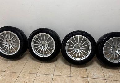 Cerchi con gomme 225 50 17 