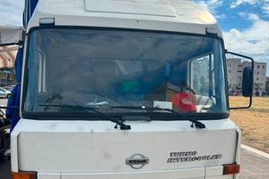 Nissan eco t100