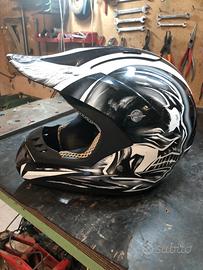 Casco cross e casco airoh motocross