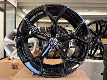 Cerchi nuovi in lega Volkswagen raggio 18