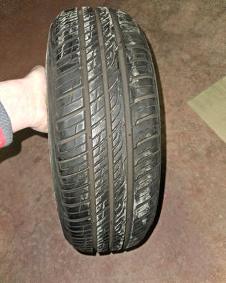 gomme invernali 10€ l'una 