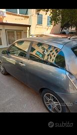 lancia Ypsilon 1.2 benzina GPL 