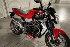 Mv Agusta brutale 990r