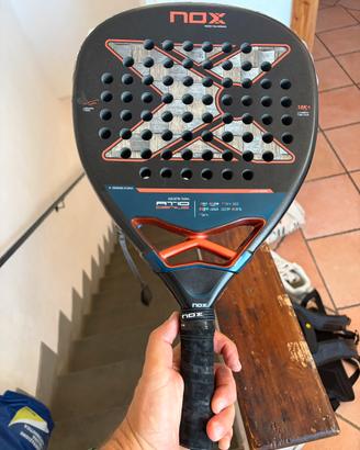 VENDUTA NON DISPONIBILE Padel nix at10 Genius 18k