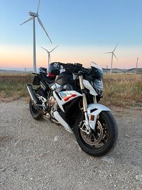 Bmw s1000r