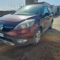 Renault Scenic XMOD Cross 1.5 dCi – 12/2013 