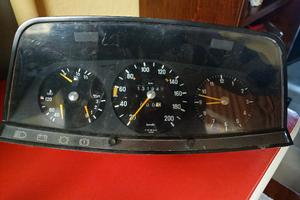 cruscotto Mercedes W123