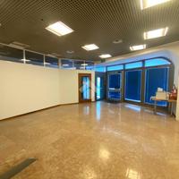 NEGOZIO A SELVAZZANO DENTRO