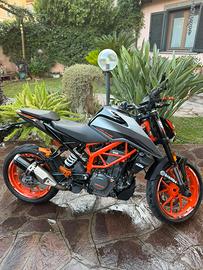 KTM DUKE 390 2021