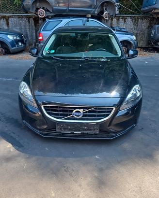 VOLVO V40 2016 SOLO PER RICAMBI
