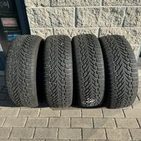 Nokian WR SUV4 225/55/18 102H invernali