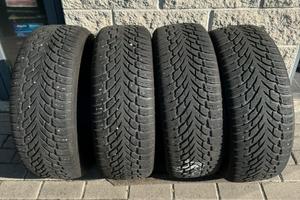 Nokian WR SUV4 225/55/18 102H invernali